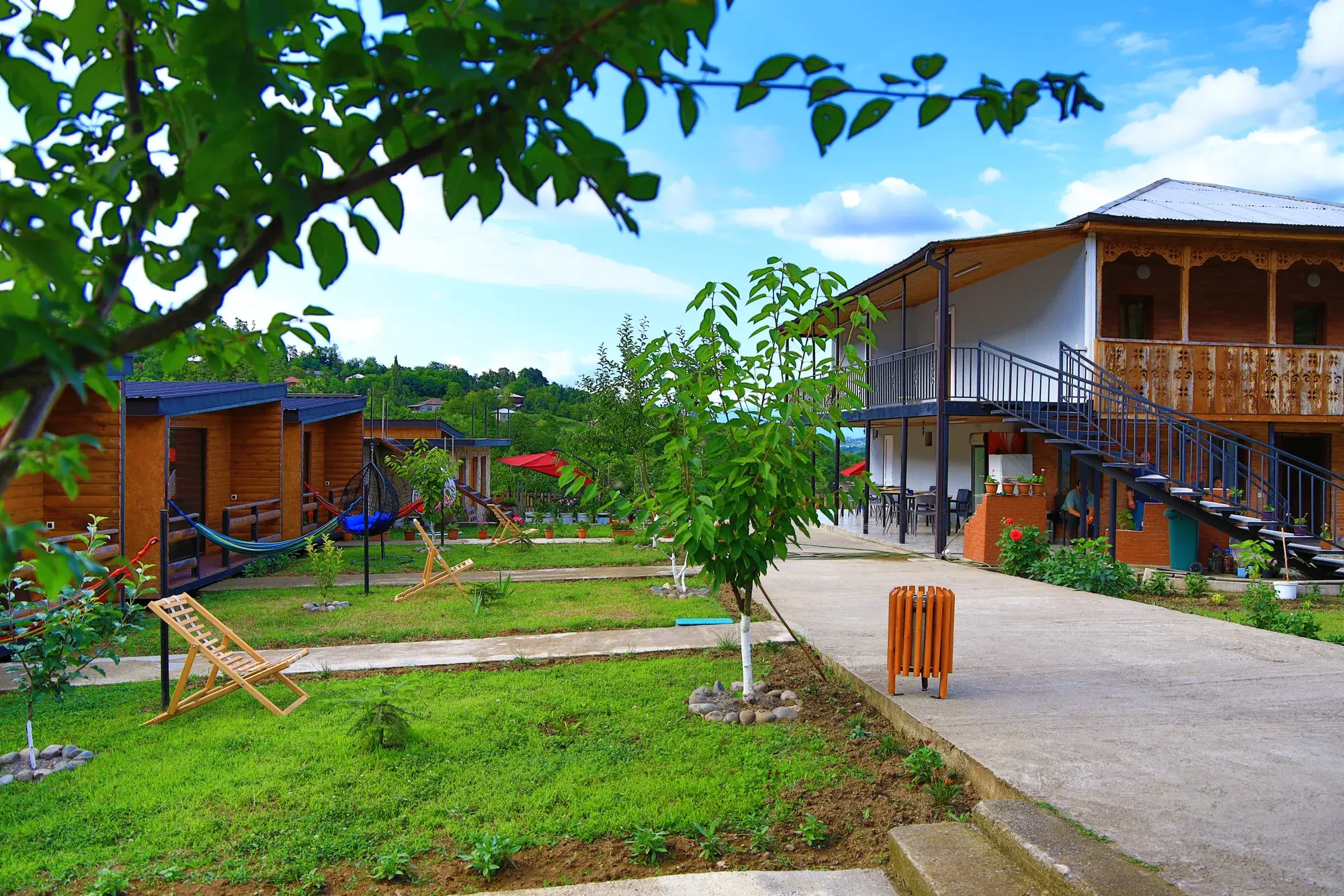 Villa Tabakini — ბაღი, ყვავილები და დეტალები